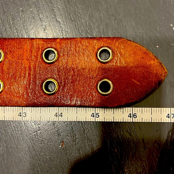 Antique Double Eyelet Buckboard Leather Belt - Picture 2 of 7